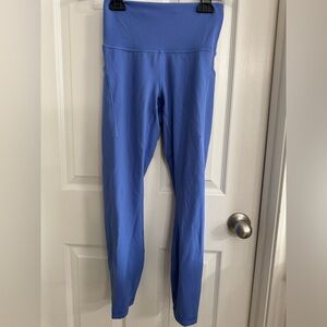 Lulu lemon periwinkle fast and free high rise pocket 25”, size 6